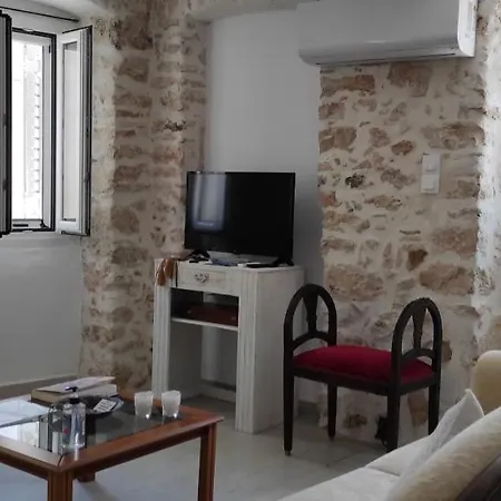 Apartment Xenonas 