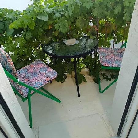 Alexandra's Coffee House Διαμέρισμα *