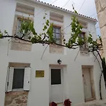 Apartament Suites-xenonas 