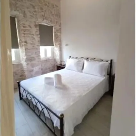 Apartament Suites-xenonas 